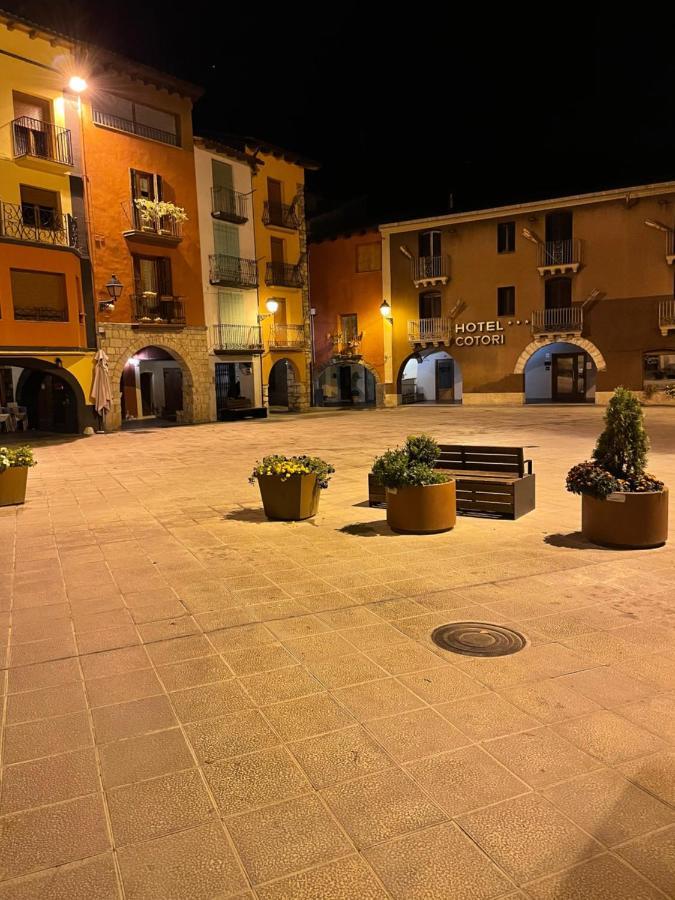 Apartamento Con Encanto El Pont de Suert Exterior foto