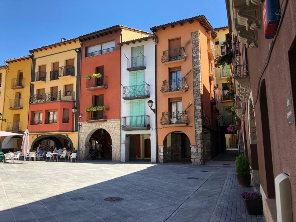 Apartamento Con Encanto El Pont de Suert Exterior foto